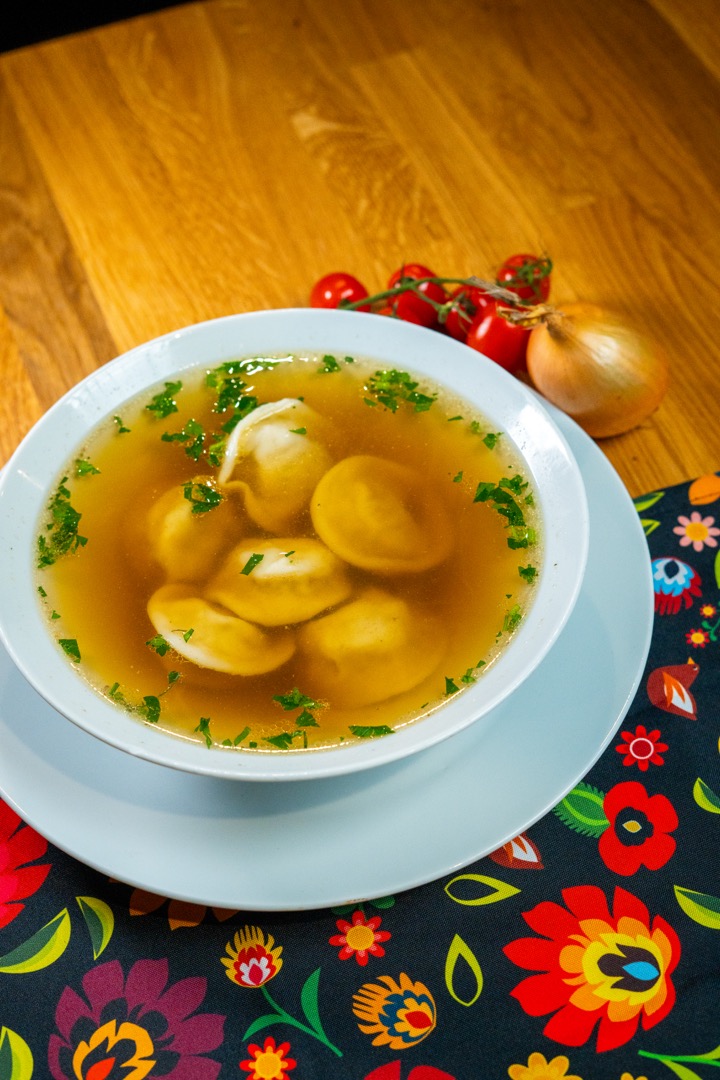 Rosół z pierożkami a'la kołduny
